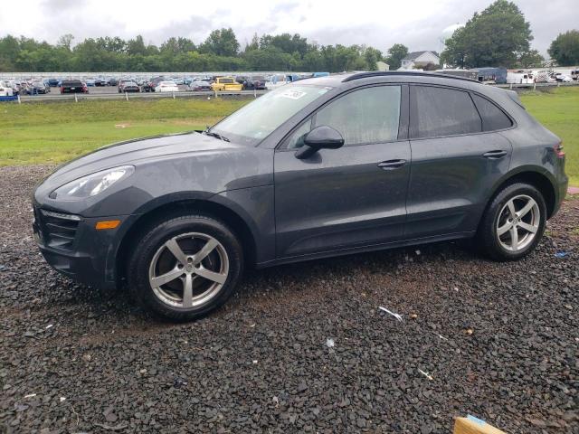 VIN WP1AA2A51JLB01389 2018 Porsche Macan no.1