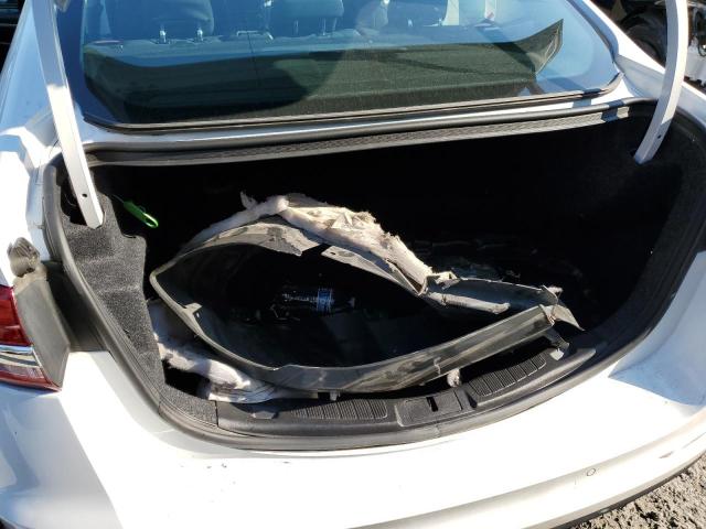 3FA6P0LU8KR257405 Ford FUSION SE