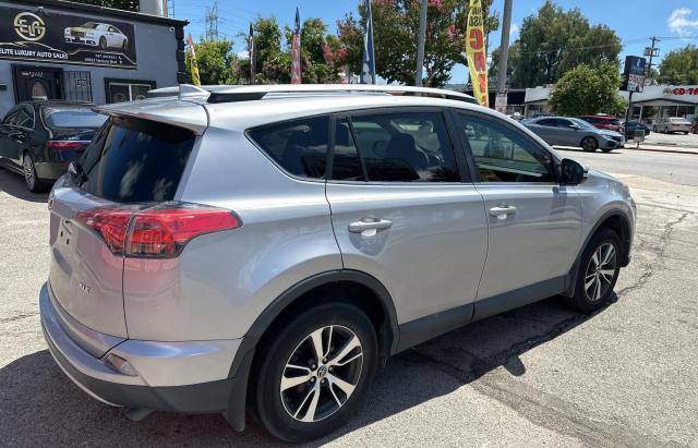 2T3WFREV6HW335448 Toyota Rav4 Xle