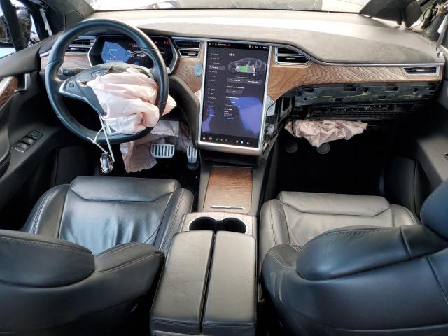 5YJXCBE46HF051738 Tesla MODEL X