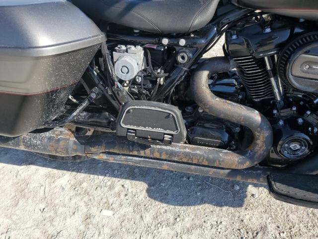 2017 HARLEY-DAVIDSON FLTRU 1HD1KGD15HB629679