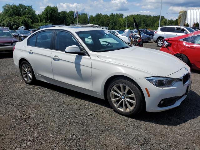 WBA8E5G59JNV02011 BMW 320 XI