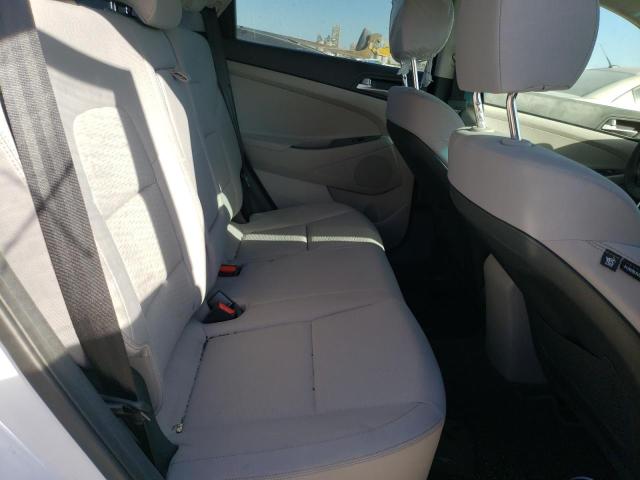 KM8J23A46KU888682 Hyundai TUCSON SE
