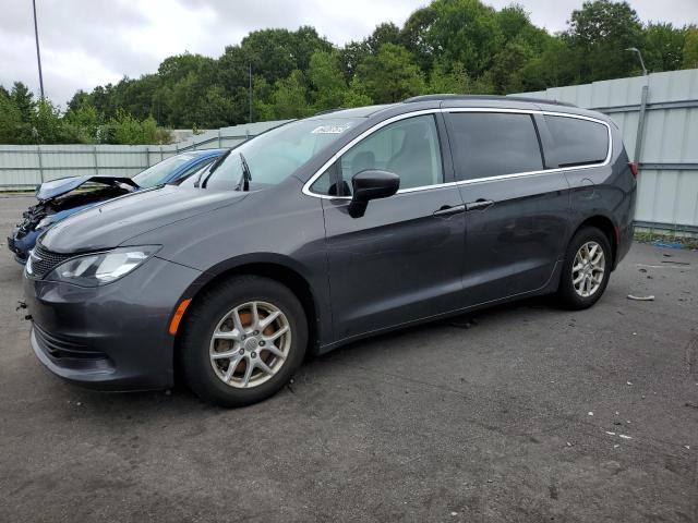 2020 Chrysler Voyager 