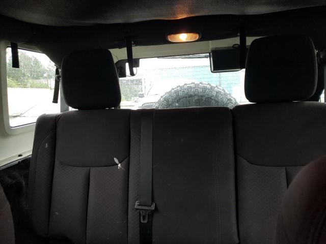 1C4BJWDG0EL117325 Jeep Wrangler Unlimited Sport
