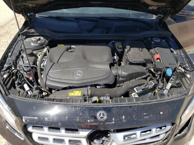 WDCTG4EB3KU004317 Mercedes-Benz GLA 250