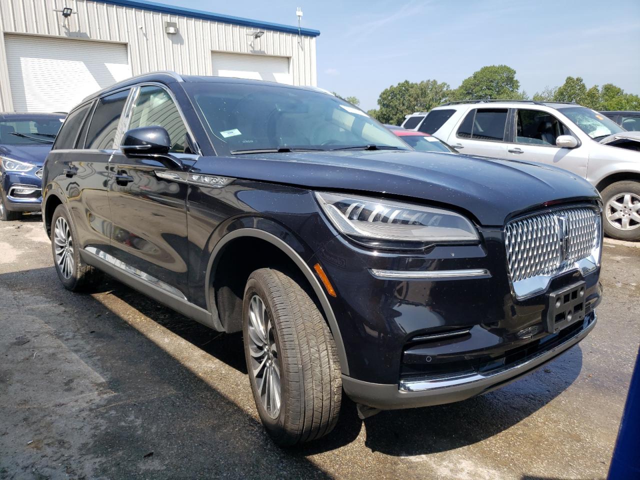 5LM5J6WC6NGL09275 Lincoln Aviator  4