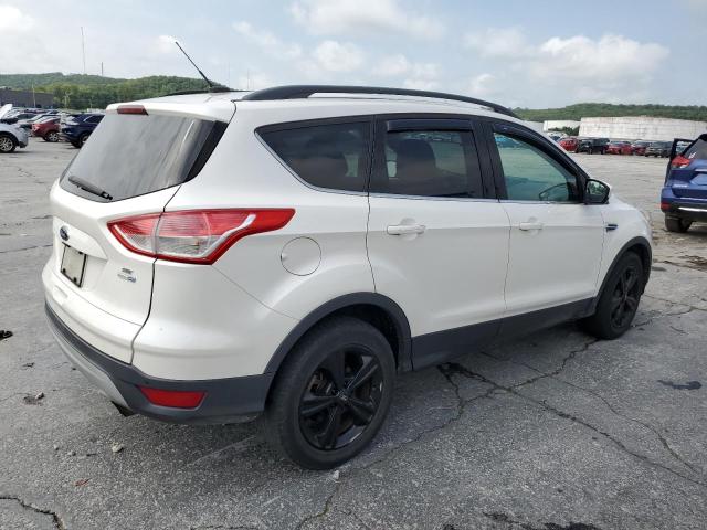 1FMCU9G98GUB37700 Ford ESCAPE SE