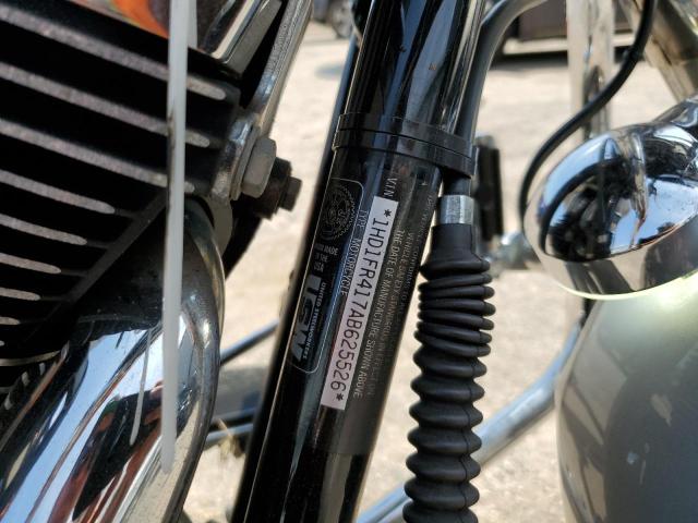 2010 HARLEY-DAVIDSON FLHRC 1HD1FR417AB625526