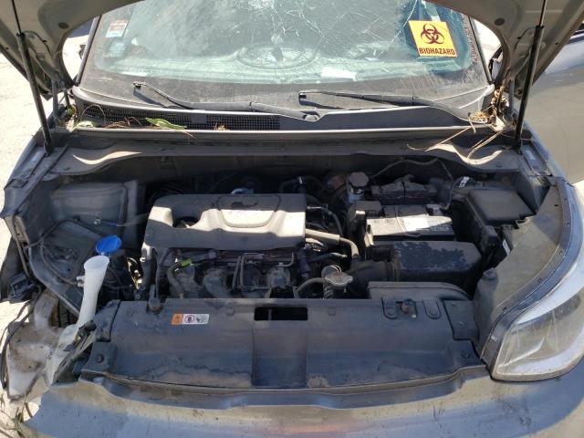 KNDJN2A23J7563246 KIA Soul