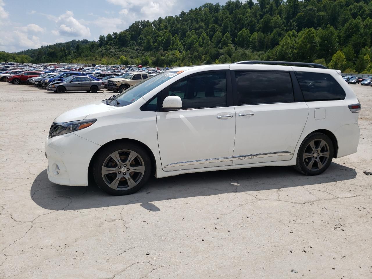 Toyota Sienna 2017