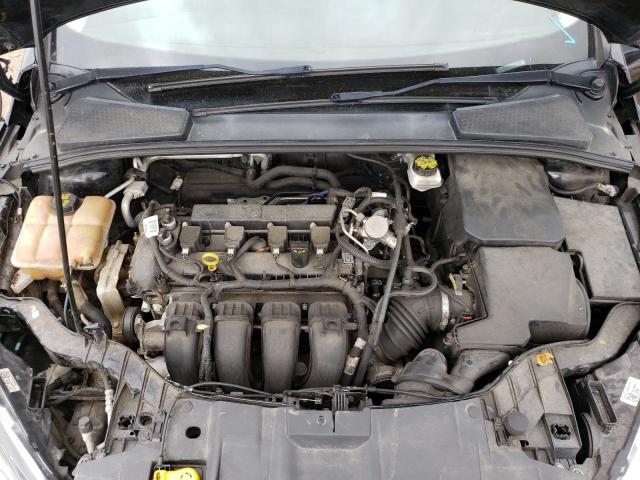 1FADP3F28JL207488 Ford FOCUS SE