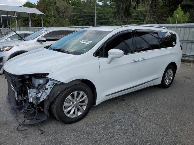 2C4RC1BG5JR120334 2018 CHRYSLER PACIFICA, photo no. 1