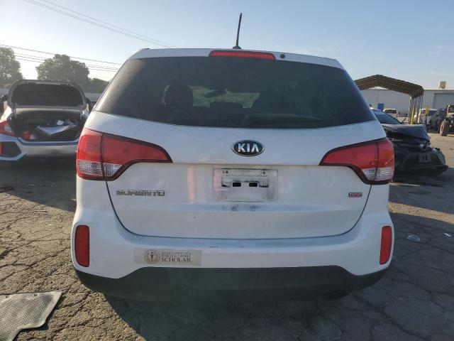 5XYKT3A6XFG607384 KIA SORENTO LX