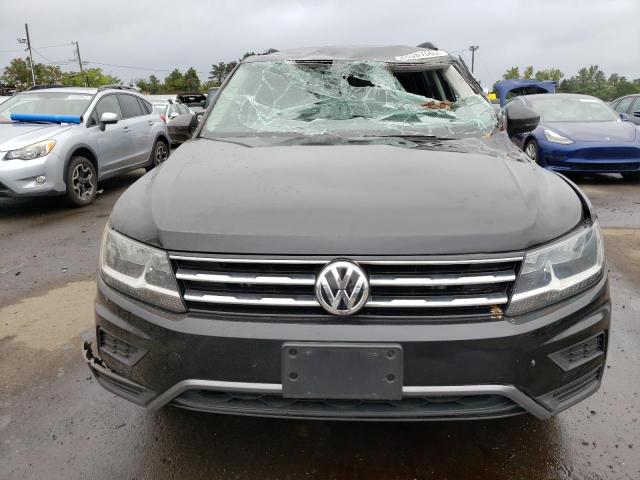 3VV0B7AX7KM114576 Volkswagen Tiguan S 5