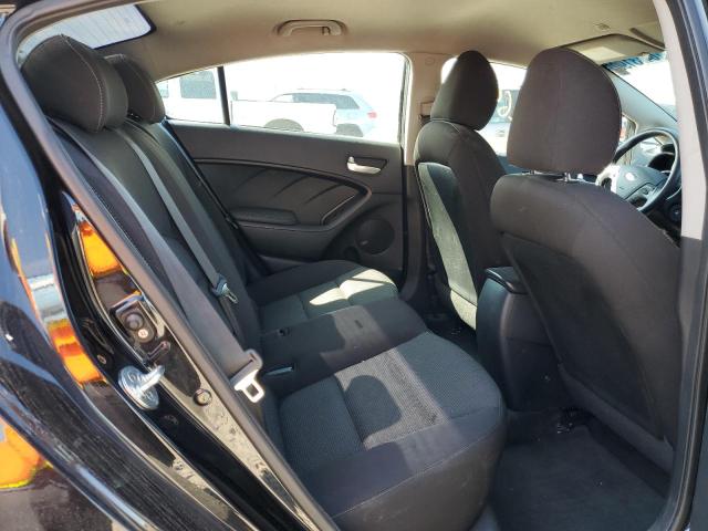 3KPFK4A7XHE036207 KIA FORTE LX