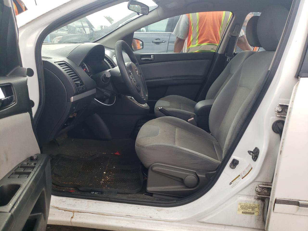 3N1AB6APXBL652548 2011 Nissan Sentra 2.0