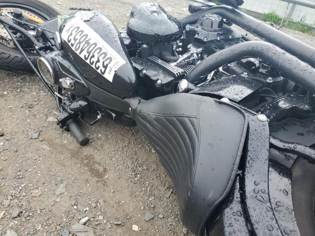 2017 HARLEY-DAVIDSON FLSS - 1HD1JS911HB034035