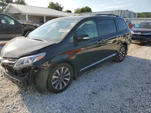 2018 Toyota Sienna XLE