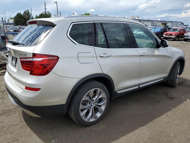 5UXWX9C38H0W70972 2017 BMW X3, photo no. 3