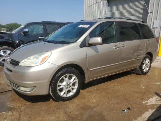 2004 Toyota Sienna XLE