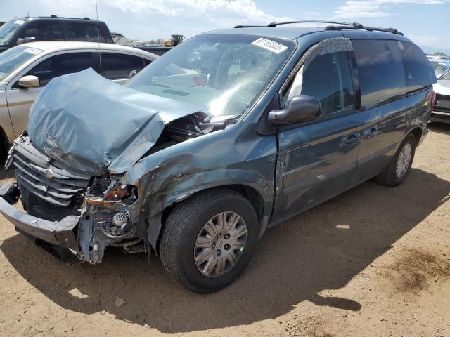 2006 Chrysler Town & Country 