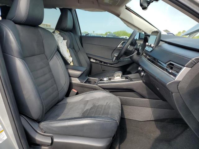 JA4J4UA82NZ006738 Mitsubishi Outlander Se