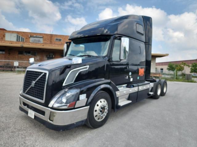 2015 VOLVO VN VNL 4V4NC9TJ2FN189904
