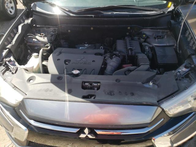JA4AP3AU5JZ003812 Mitsubishi Outlander Sport Es