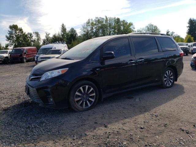 2018 Toyota Sienna XLE