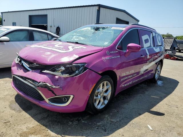 Lot #2492302001 2018 CHRYSLER PACIFICA T salvage car