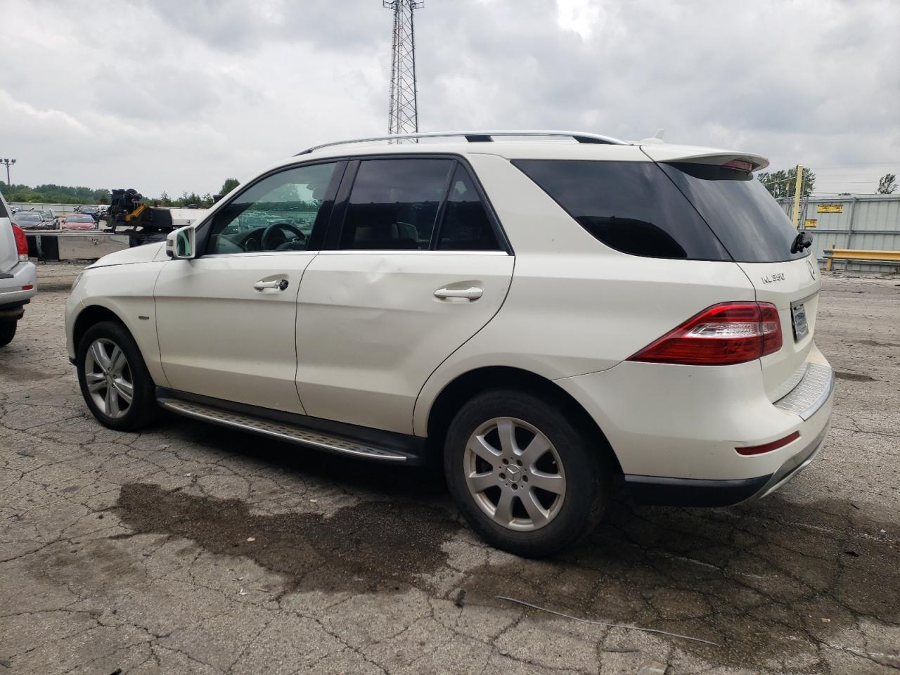 4JGDA5HB6CA024542 2012 Mercedes-Benz Ml 350 4Matic