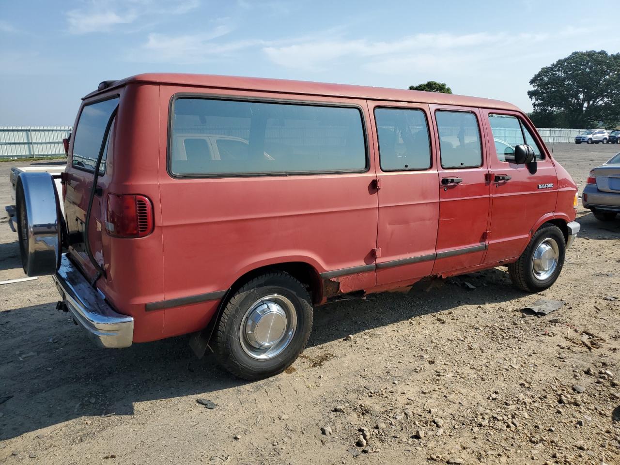 2B5WB35Z0RK147226 1994 Dodge Ram Wagon B350