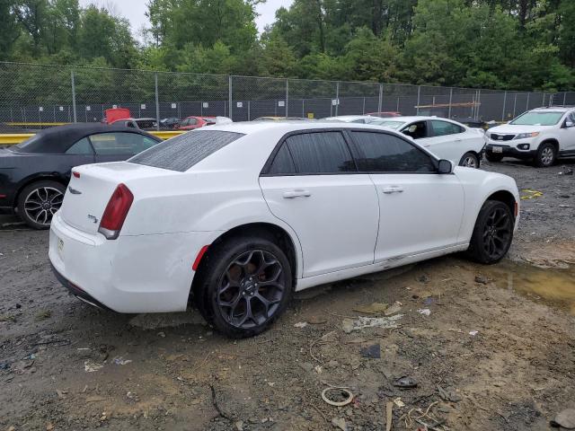 2C3CCABG2KH516321 Chrysler 300 S 3