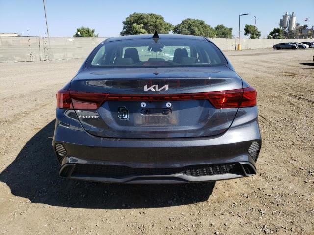 3KPF24AD5PE537994 KIA FORTE LX