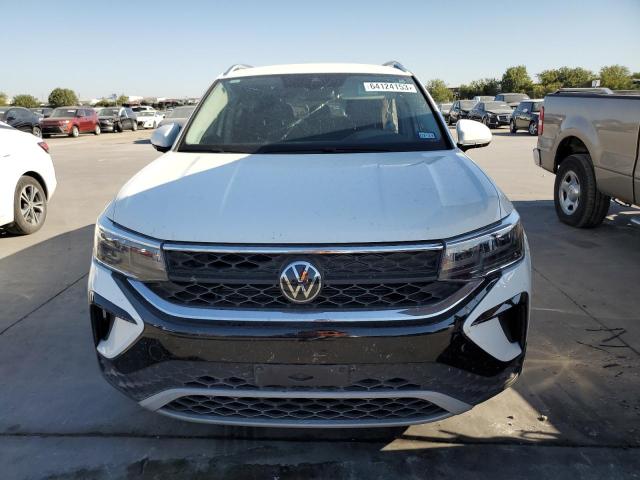 3VVSX7B26PM306026 Volkswagen Taos SE  5