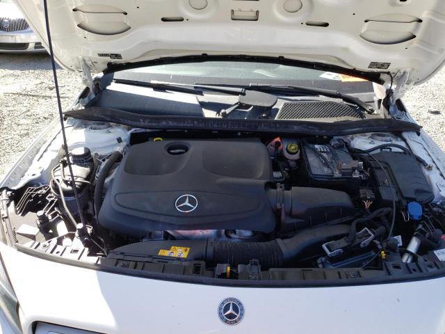 WDCTG4EB9KU012440 Mercedes-Benz GLA 250