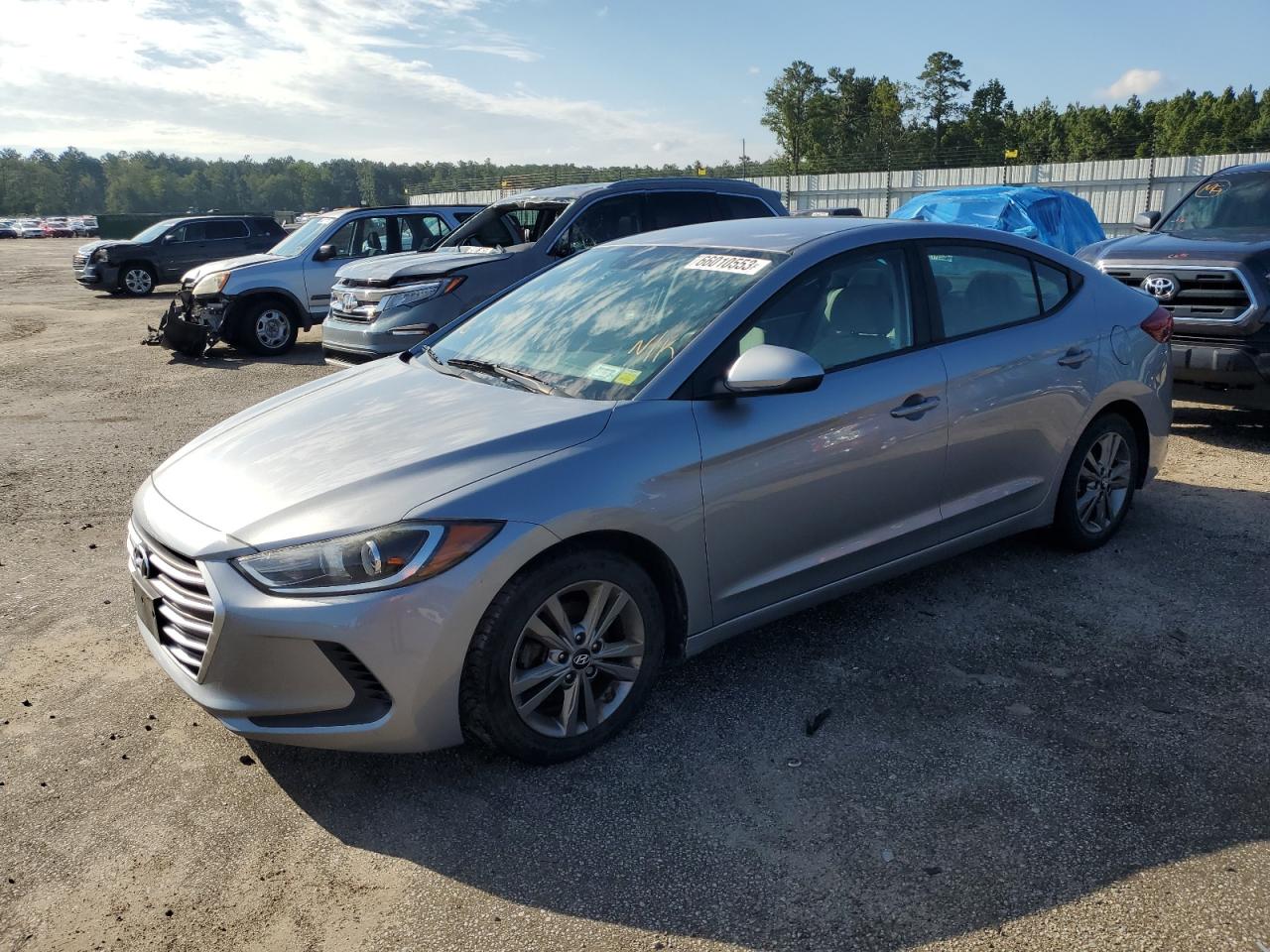  Salvage Hyundai ELANTRA