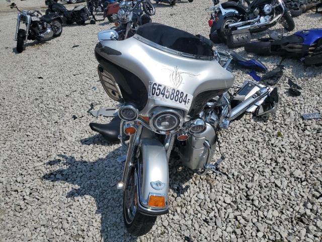 2003 HARLEY-DAVIDSON FLHTCUI AN - 1HD1FCW463Y618359