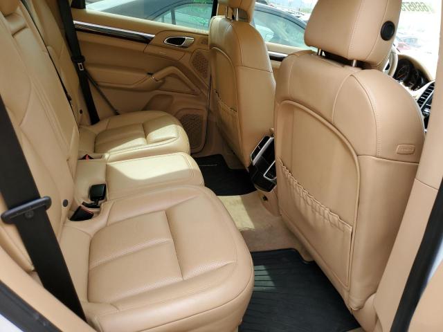2016 PORSCHE CAYENNE - WP1AA2A24GKA15028