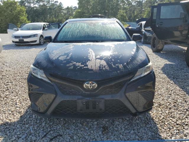 VIN 4T1B11HK8JU114609 2018 Toyota Camry, L no.5