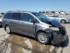 TOYOTA SIENNA XLE photo