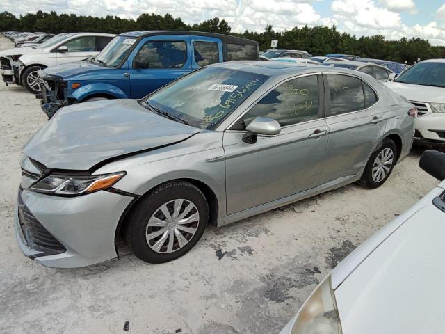 VIN 4T1B31HK9JU507870 2018 Toyota Camry, LE no.1