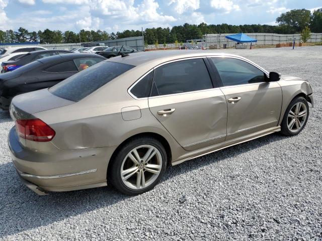 VIN 1VWCM7A32FC025702 2015 Volkswagen Passat, Sel no.3