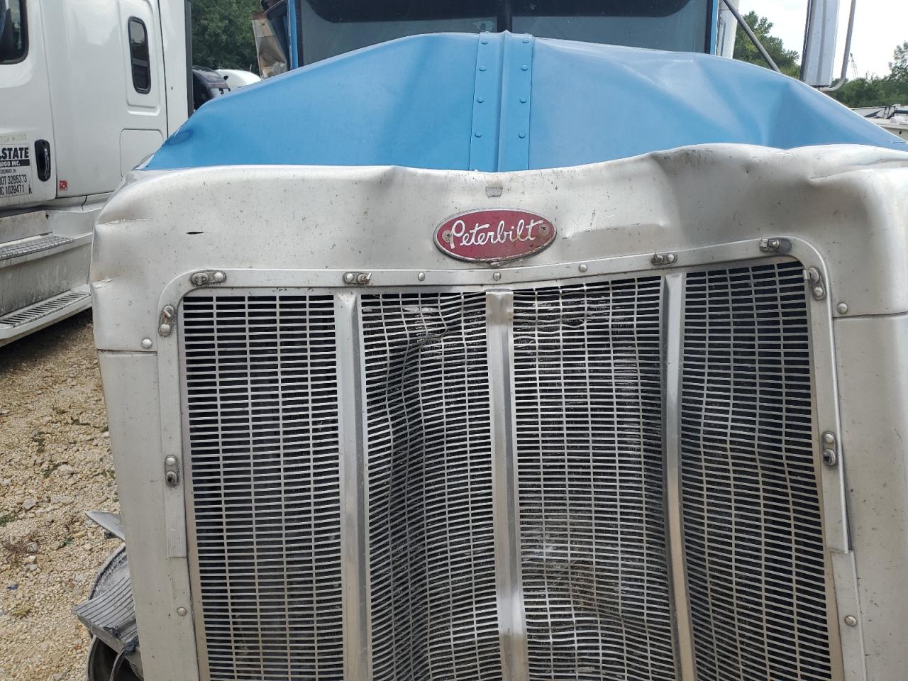 Lot #2826476900 2000 PETERBILT 379