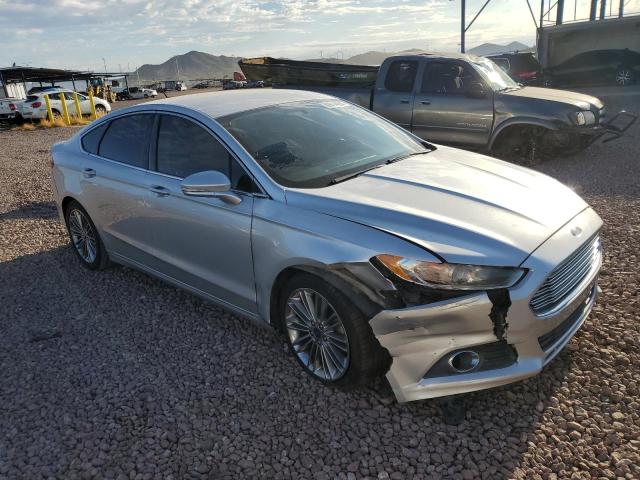 VIN 3FA6P0H96DR220828 2013 Ford Fusion, SE no.4