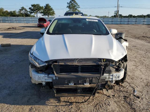 VIN 3FA6P0T96KR264851 2019 Ford Fusion, SE no.5