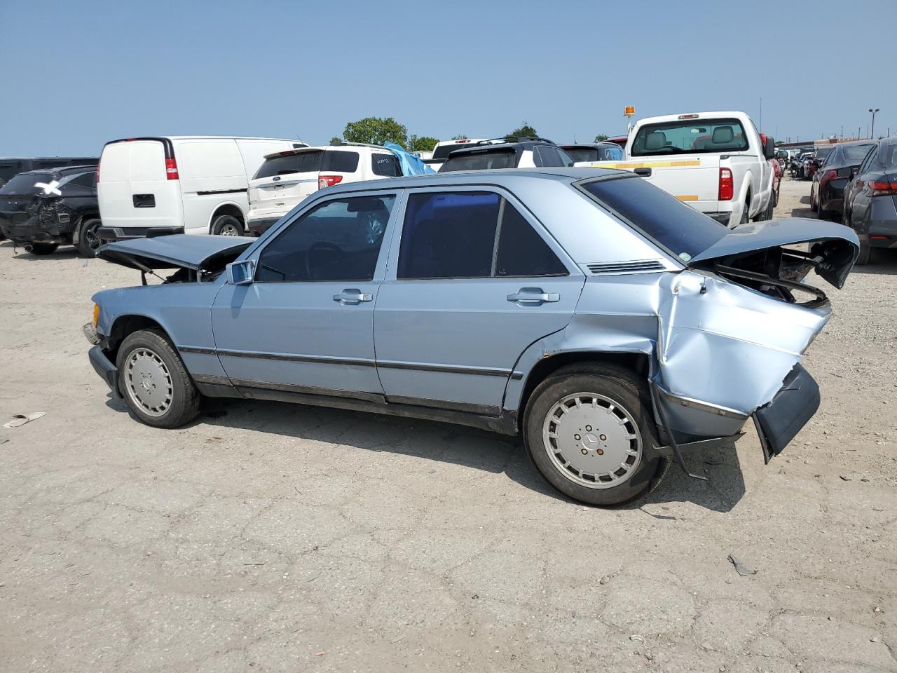 Lot #2845334054 1986 MERCEDES-BENZ 190 E 2.3