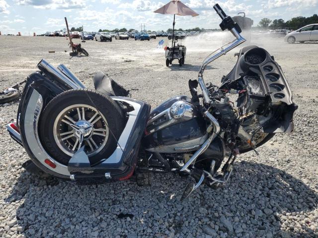 2019 HARLEY-DAVIDSON FLHTCUTG 1HD1MAF13KB856638