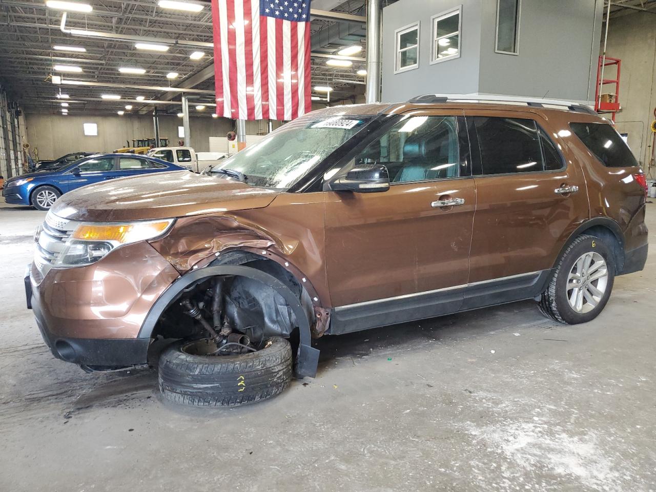  Salvage Ford Explorer